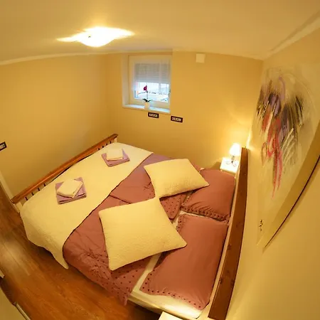 Apartment Arpa *